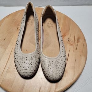 Naturalizer Women's Felicite Ballet Flat Size 8